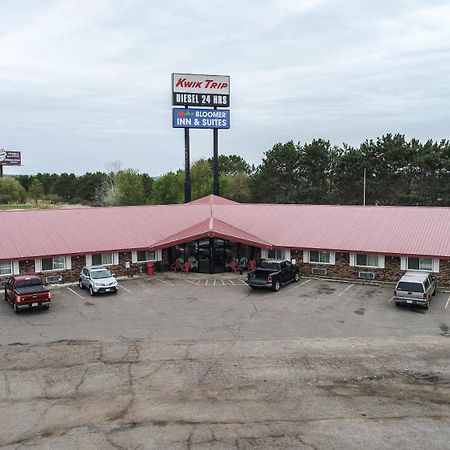 Bloomer Inn & Suites Exterior photo